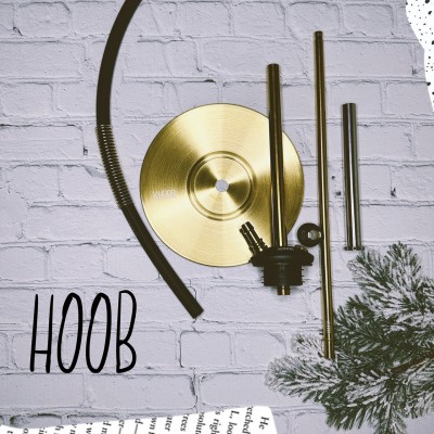 Минималистичный с красивыми деталями HOOB 